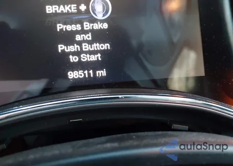 2018 Jeep Grand Cherokee Upland 4X4 z USA, uszkodzony, nr VIN 1C4RJFAG7JC352818